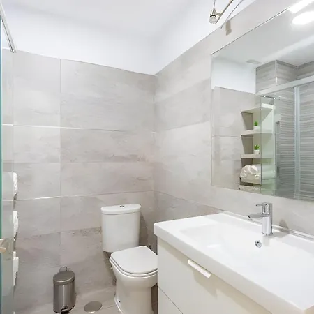 Ap. 2 Habitaciones- Boliches 公寓 *